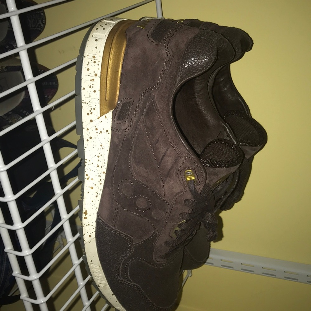 Saucony
